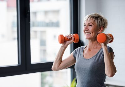 Coronavirus : les exercices pour personnes âgées